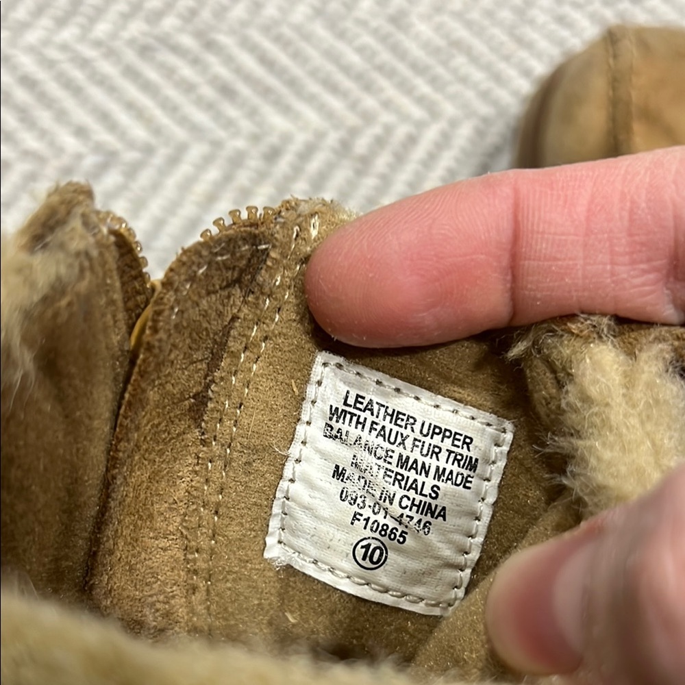 Cozy Brown Kids Boots - Picture 2 of 4